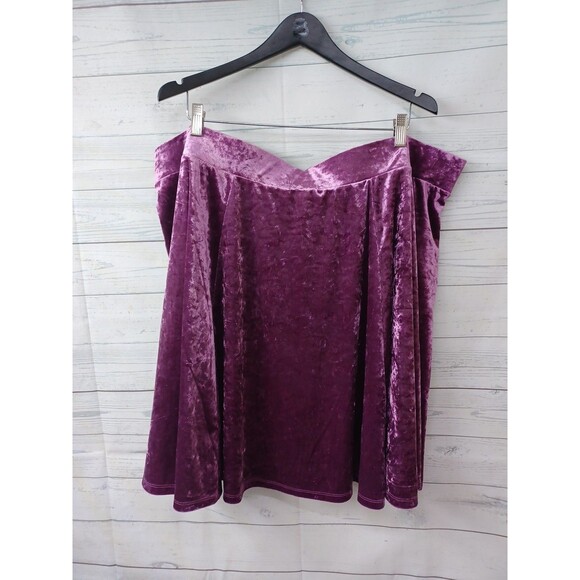 Torrid Skirt Sz 4 / 4X Purple Crushed Velvet Circle Mini Elastic Waist Skater - Picture 3 of 7